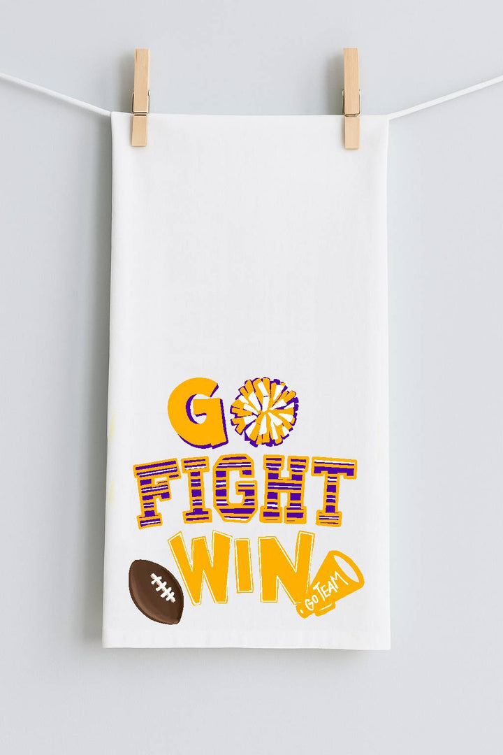 EMMALEE GO FIGHT WIN